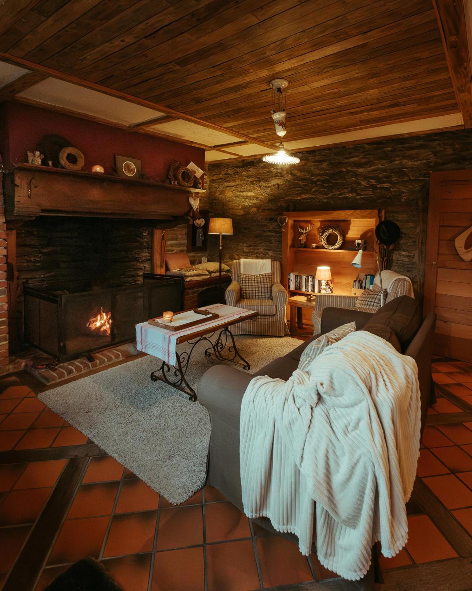Le Saint Urbain Villa Nollevaux Екстериор снимка